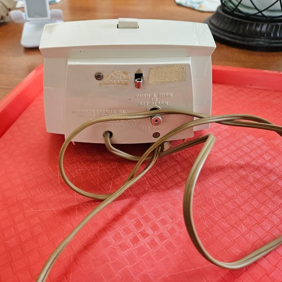 Westclock electric clock tested mid-century - Picture 2 of 5